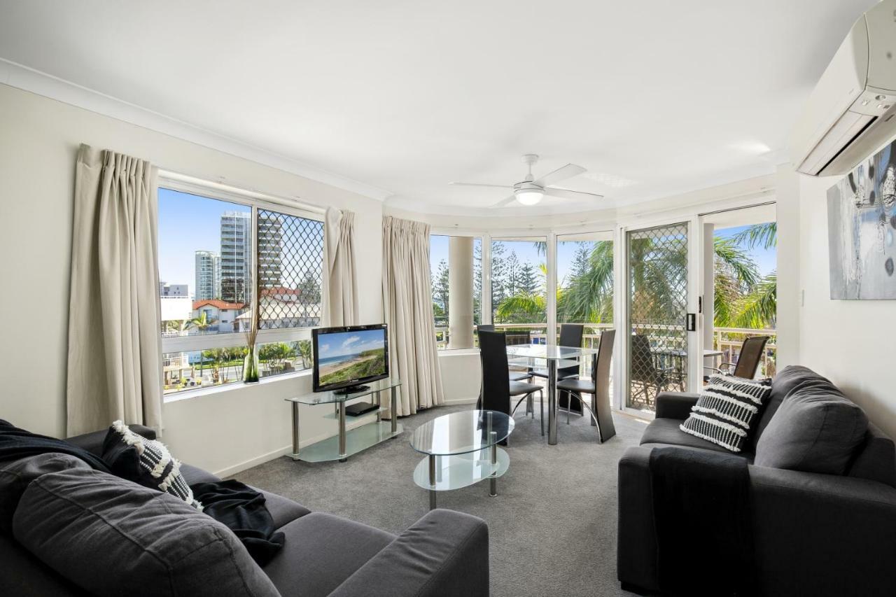 Kirra Palms Holiday Apartments Gold Coast Exterior photo