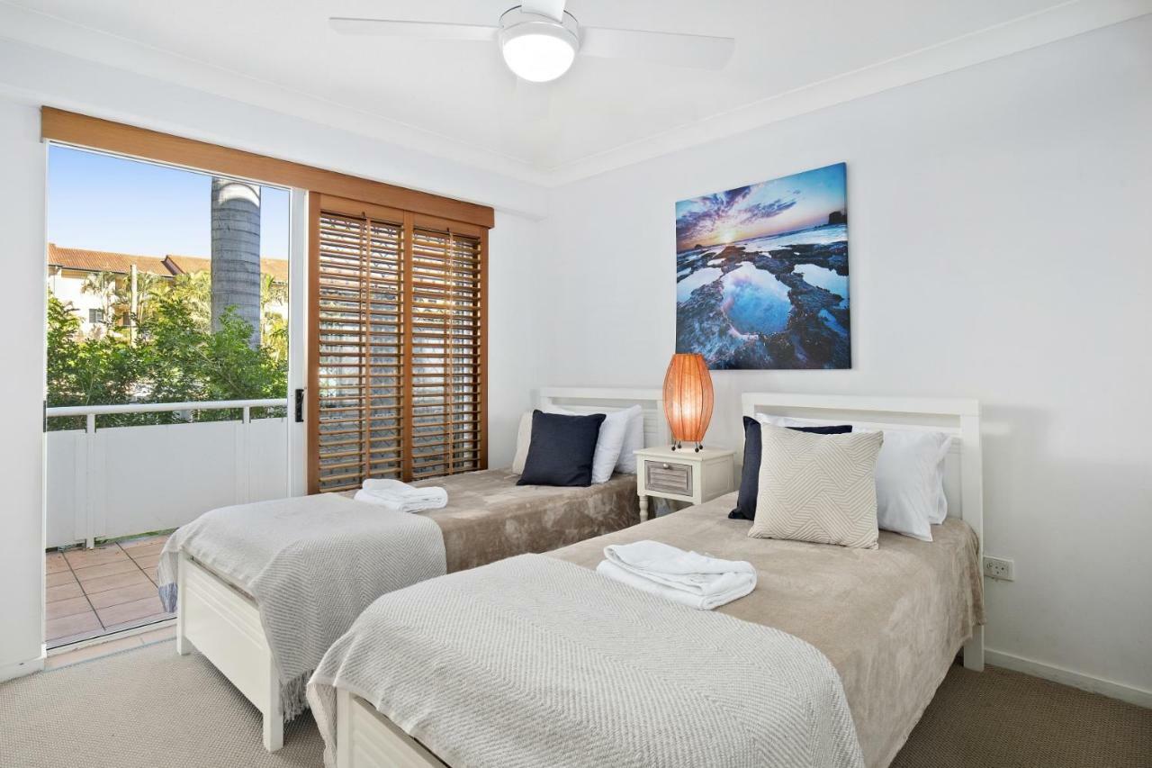 Kirra Palms Holiday Apartments Gold Coast Exterior photo