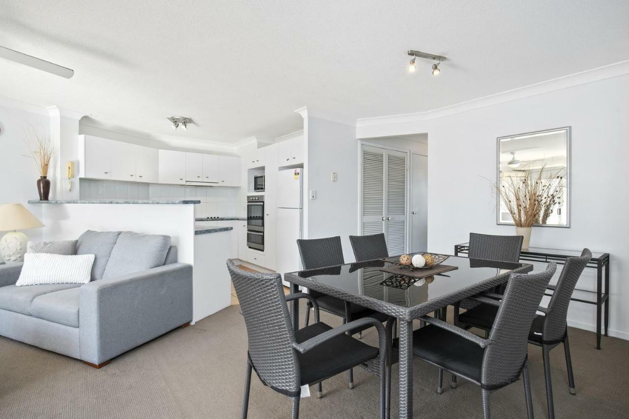Kirra Palms Holiday Apartments Gold Coast Exterior photo